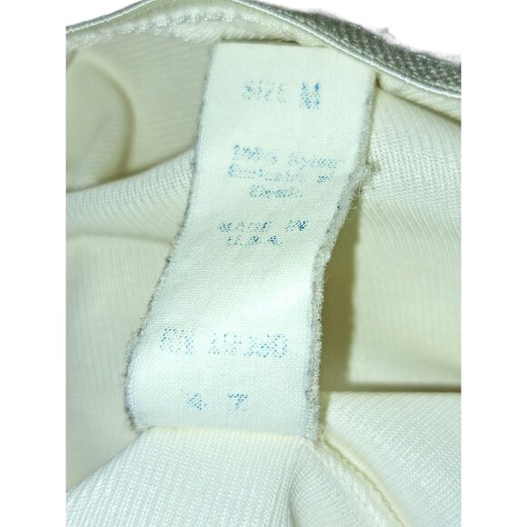 VTG OLGA Ivory Nylon Half Slip Womens Lingerie Underskirt Lace Hem (Flaw) - Picture 4 of 6